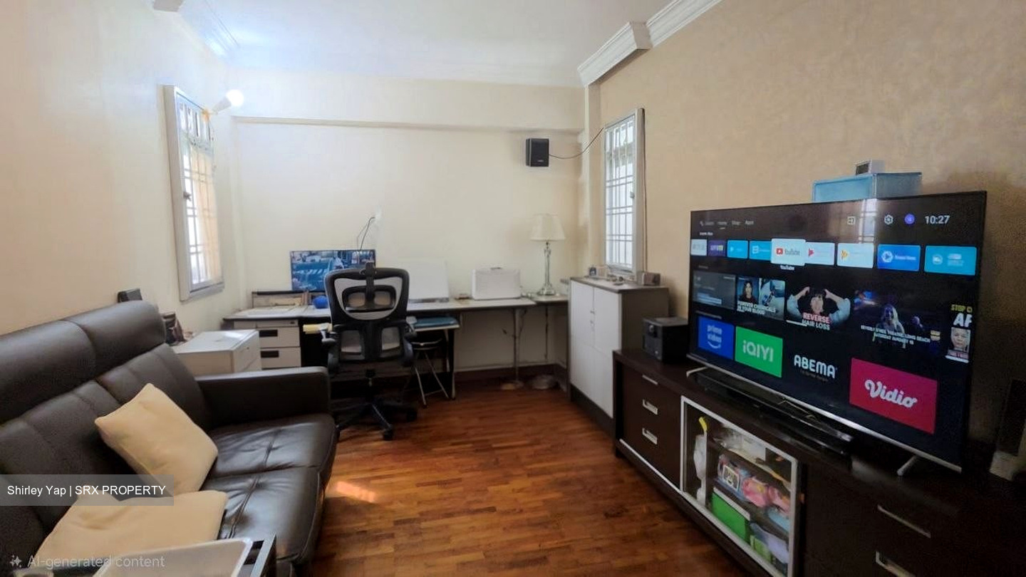 Blk 237 Pasir Ris Street 21 (Pasir Ris), HDB Executive #569005501